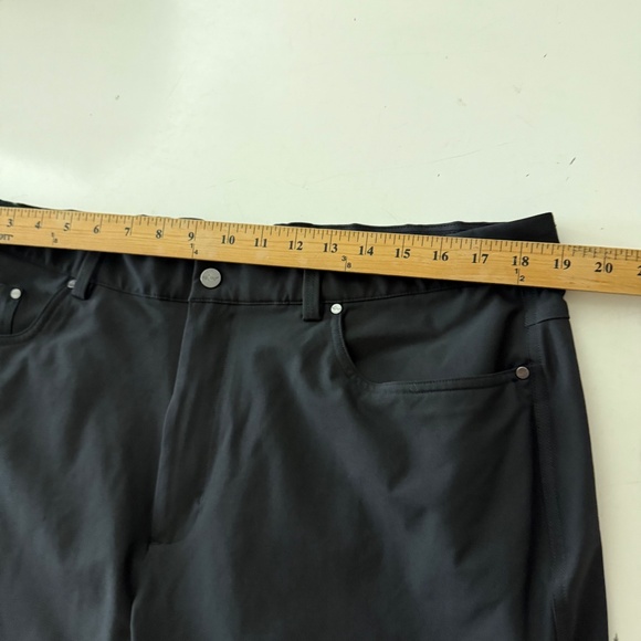 Greg Norman The Ultimate 5 Pocket Solid Black Casual Stretch Golf Pants 38 x 29 - Picture 7 of 9